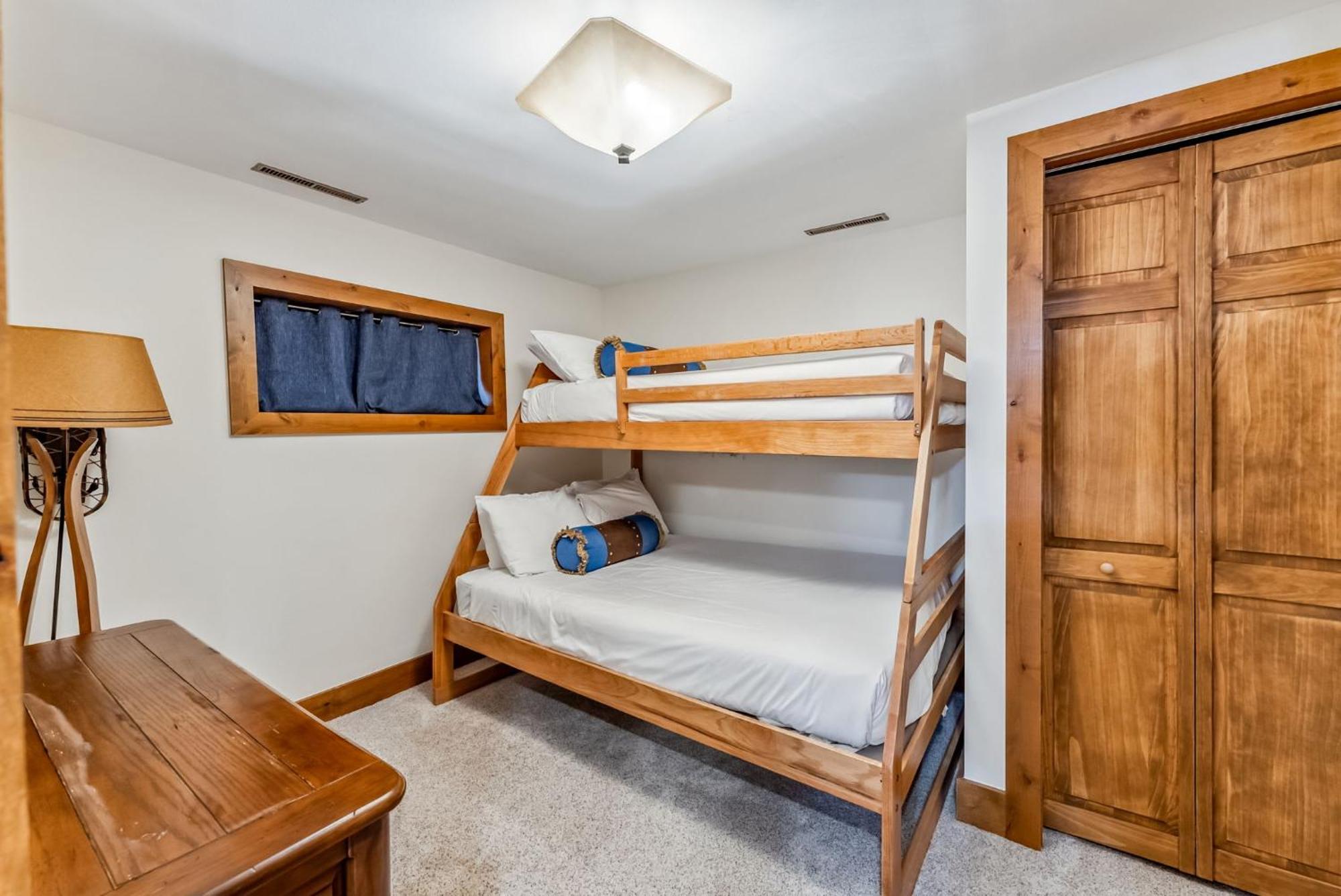 Вилла Tranquil 4Br On Peak 7 With Hot Tub Dog Friendly Брекенридж Экстерьер фото